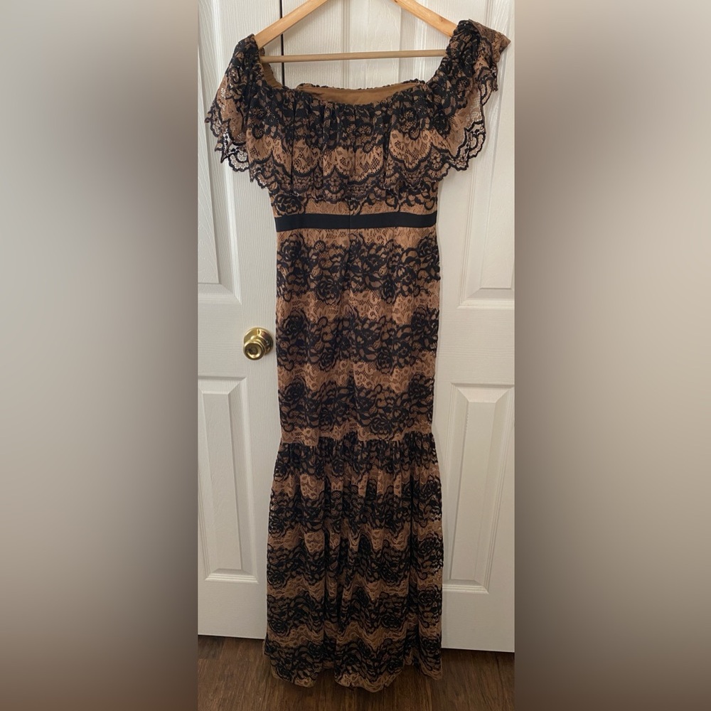 Halston Heritage Black and Tan Lace Ruffle Neckline Off-Shoulder Maxi Dress 4